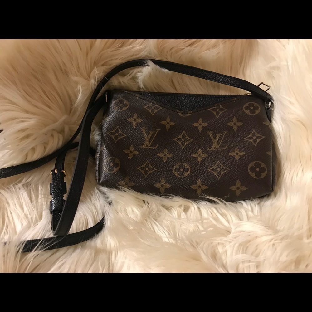 Louis Vuitton Pallas Crossbody